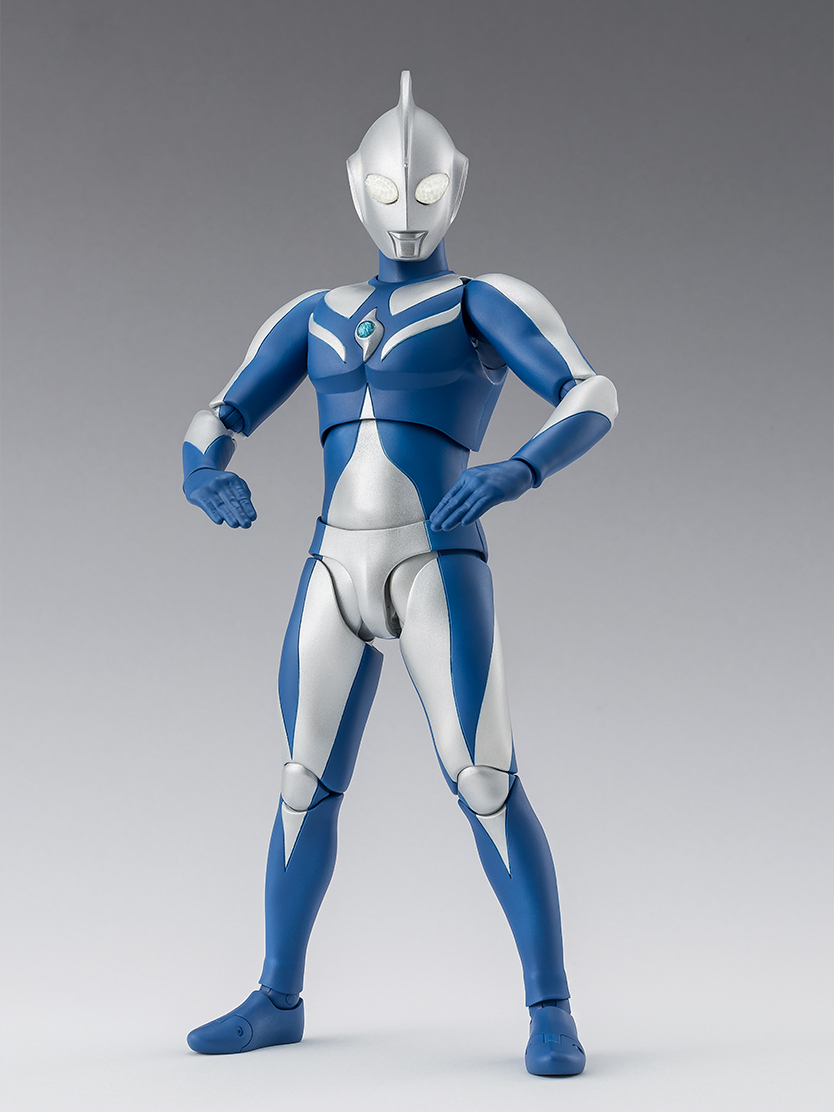 ウルトラマンコスモス フィギュア S.H.Figuarts ウルトラマンコスモス ルナモード