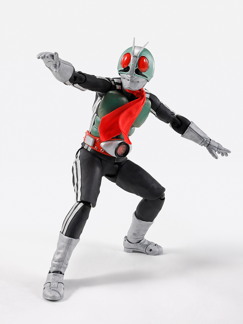 仮面ライダー フィギュア S.H.Figuarts（真骨彫製法） 仮面ライダー新1号 栄光の昭和ライダーエディション（初回限定台座付属）