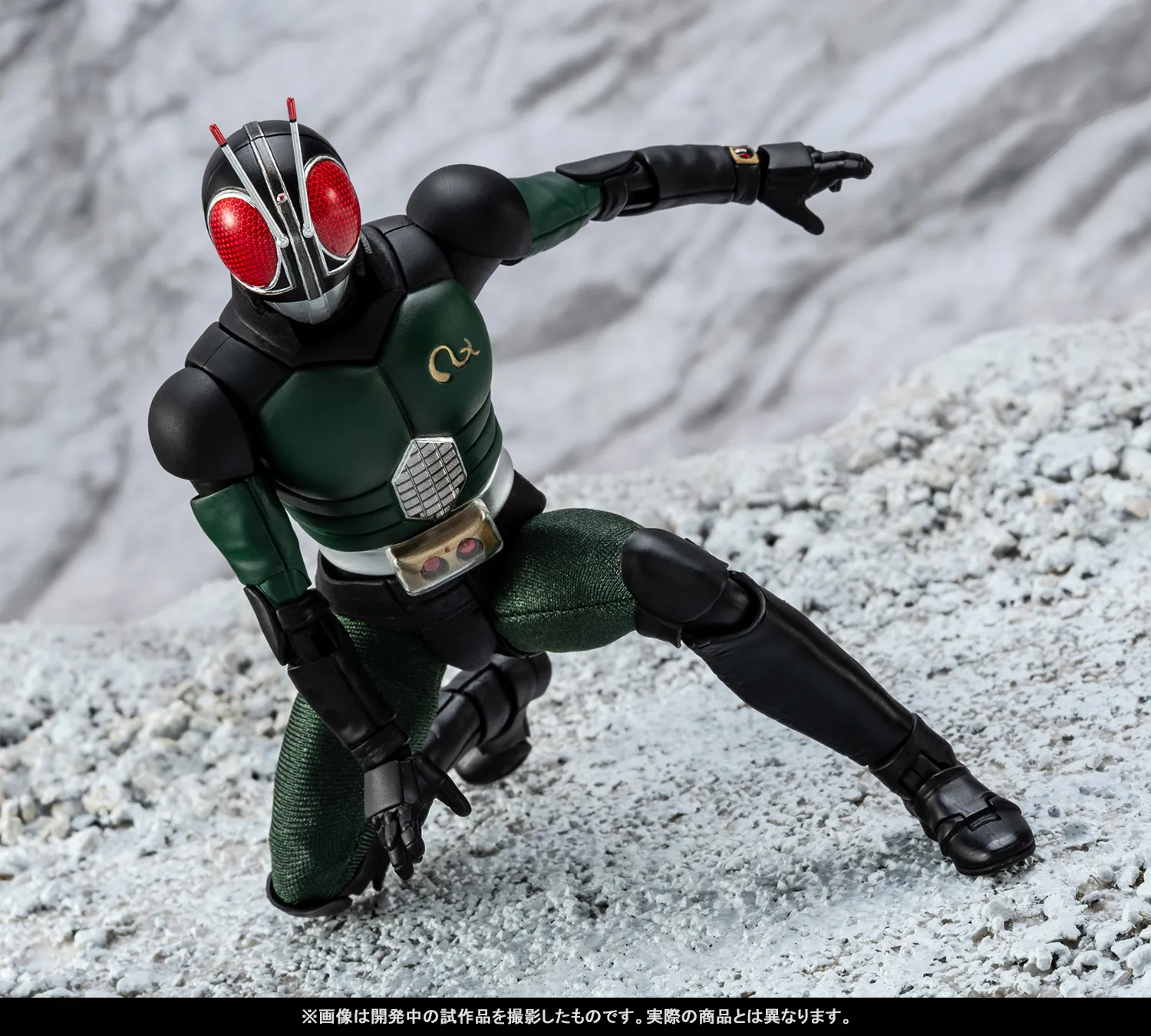 &ldquo;太陽の子&rdquo;が待望の参戦！「S.H.Figuarts（真骨彫製法）仮面ライダーBLACK RX」2月2日（月）店頭予約開始