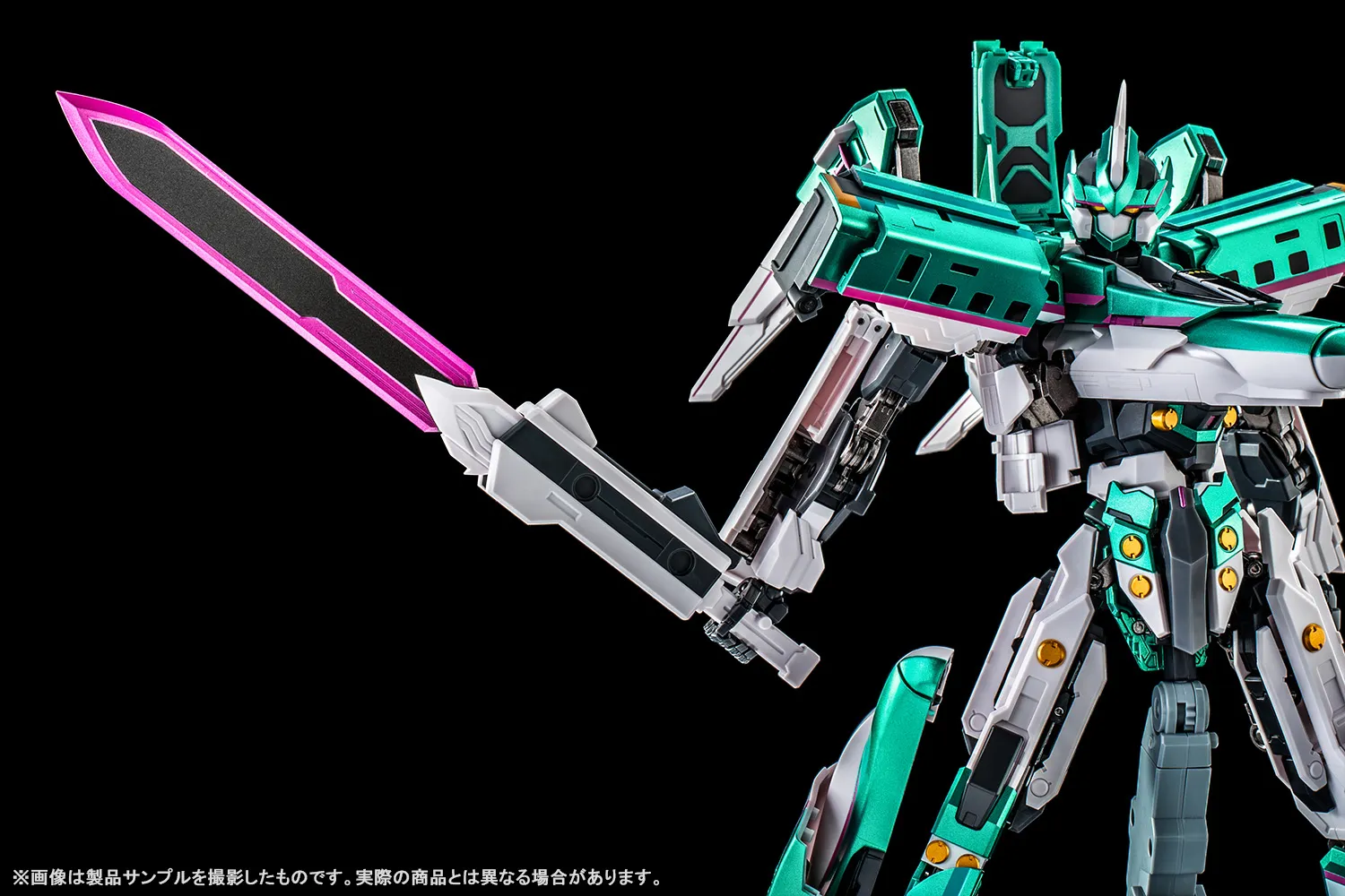 【前編/基本仕様解説】11/14(金)超合金魂で出発進行!「GX-115 新幹線変形ロボ シンカリオン E5はやぶさ」製品サンプル紹介